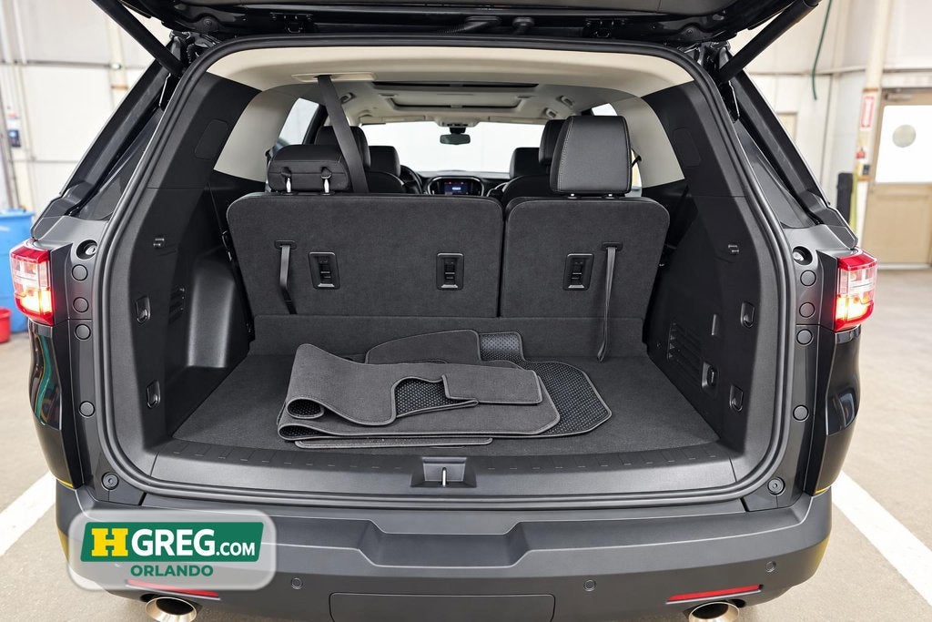 2021 Chevrolet Traverse LT Leather