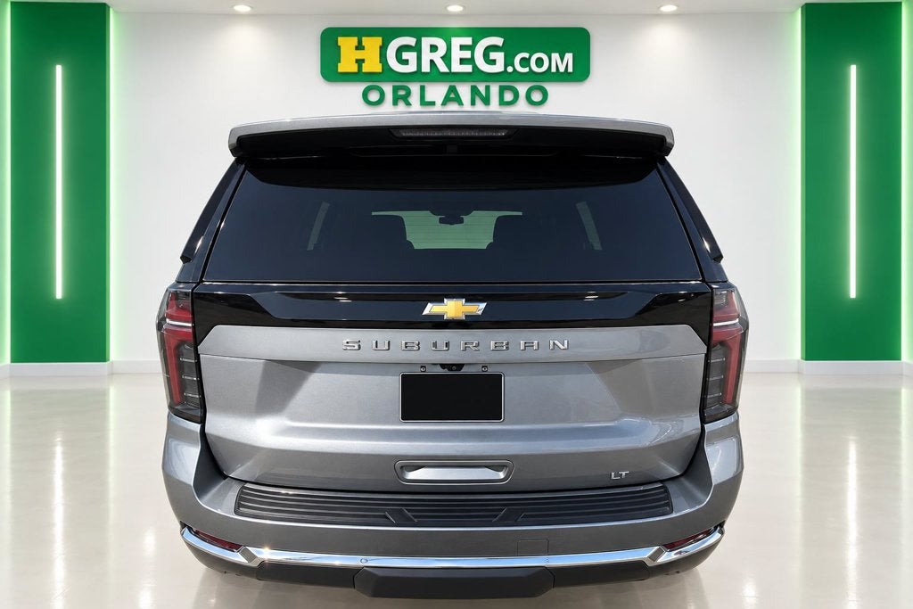 2025 Chevrolet Suburban LT