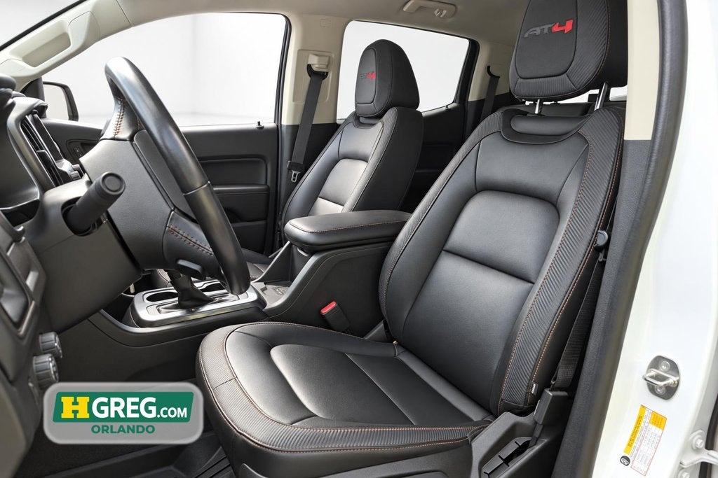 2022 GMC Canyon AT4 w/Leather