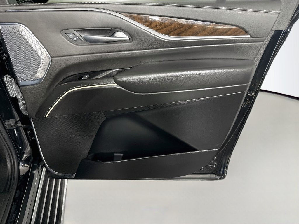 2022 Cadillac Escalade ESV Sport Platinum