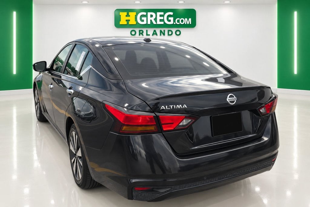 2022 Nissan Altima 2.5 SV