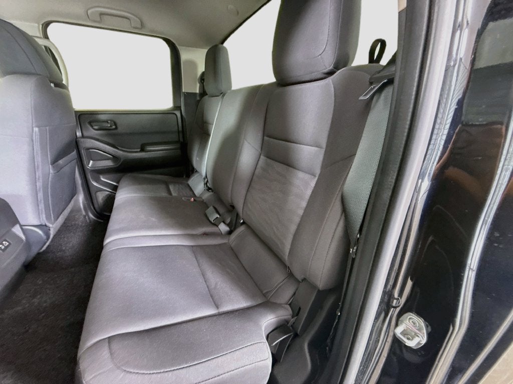 2024 Nissan Frontier S