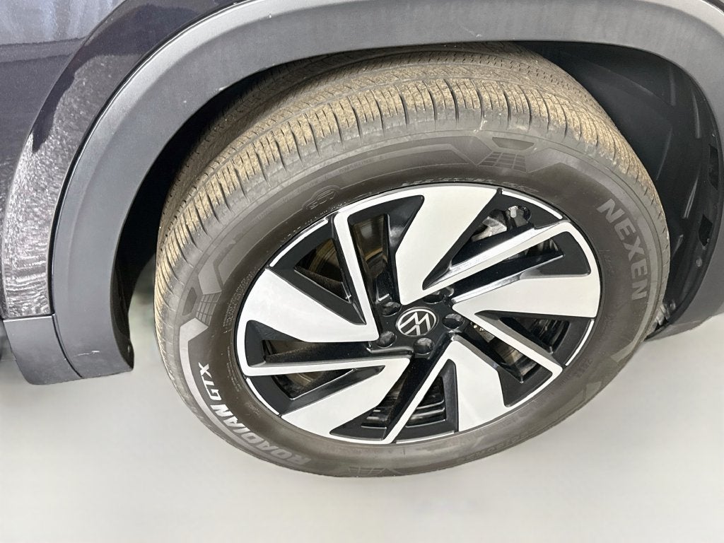 2026 Volkswagen Atlas SE w/Technology