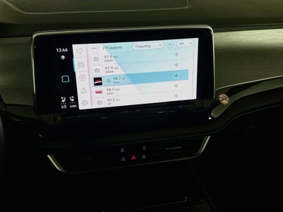 2026 Volkswagen Atlas Cross Sport SE w/Technology