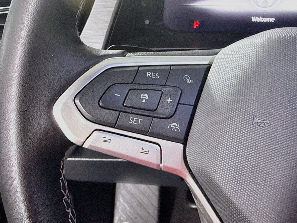 2026 Volkswagen Atlas Cross Sport SE w/Technology