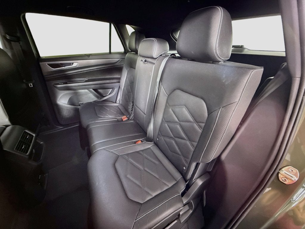 2026 Volkswagen Atlas Cross Sport SE w/Technology