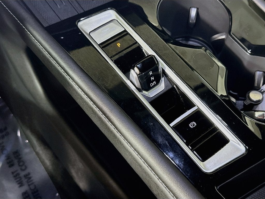 2026 Volkswagen Atlas SE w/Technology