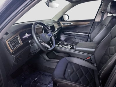 2026 Volkswagen Atlas SE w/Technology