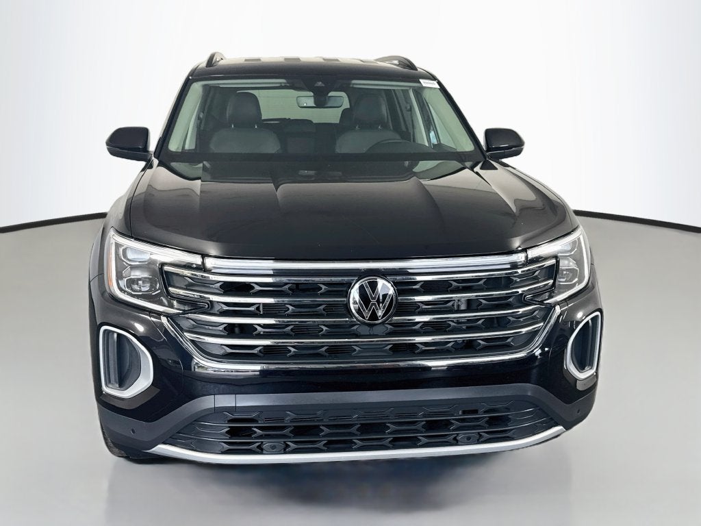 2026 Volkswagen Atlas SE w/Technology
