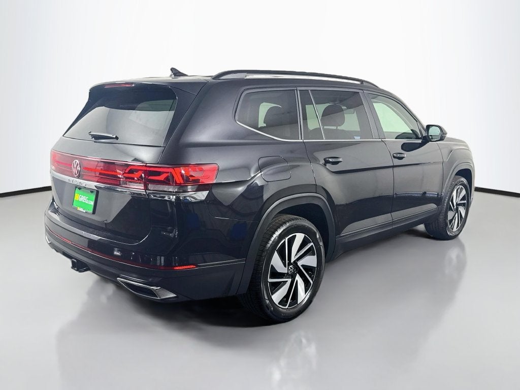 2026 Volkswagen Atlas SE w/Technology