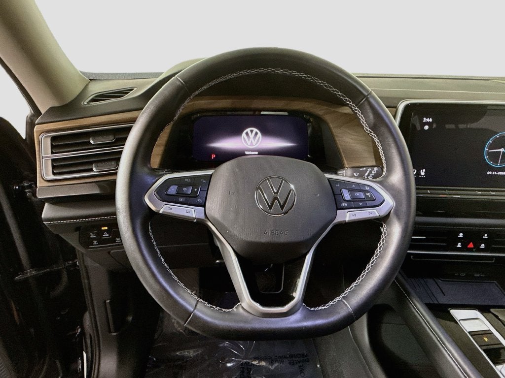 2026 Volkswagen Atlas SE w/Technology