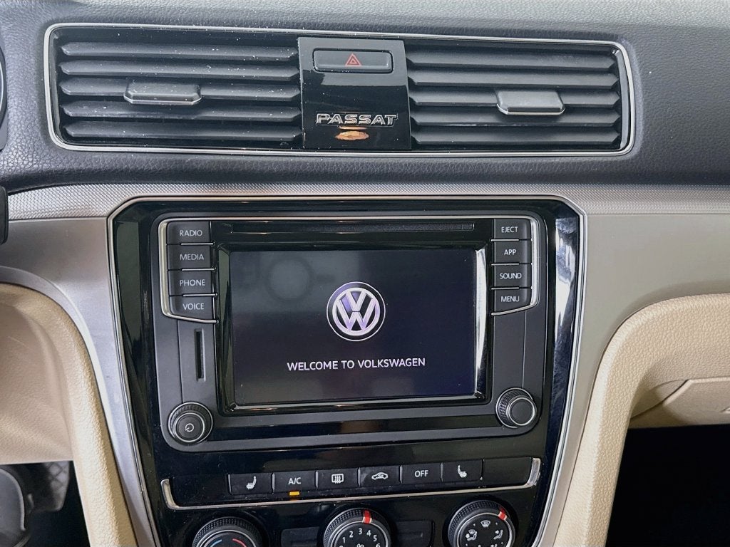 2019 Volkswagen Passat 2.0T Wolfsburg