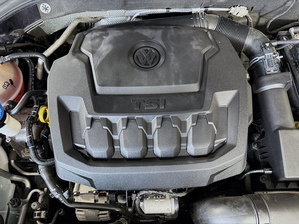2020 Volkswagen Passat 2.0T R-Line