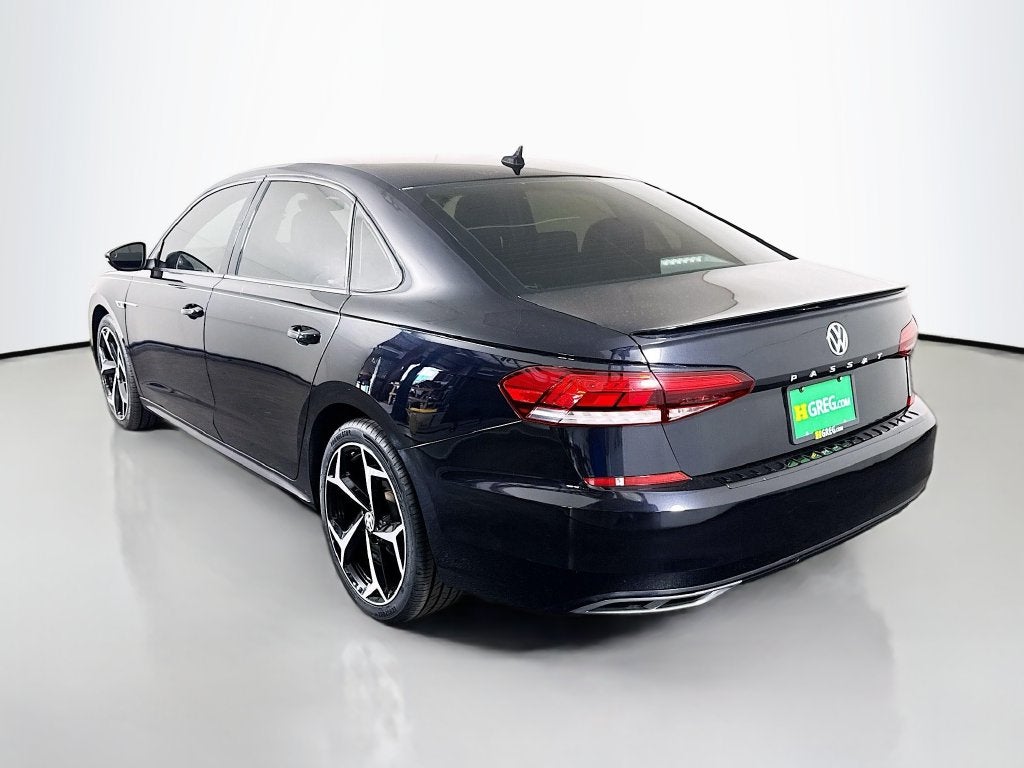 2020 Volkswagen Passat 2.0T R-Line