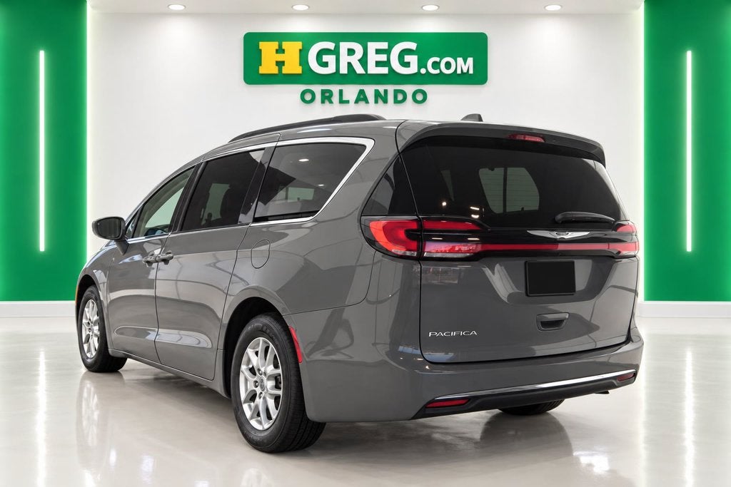 2022 Chrysler Pacifica Touring L