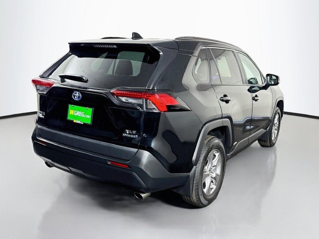 2023 Toyota RAV4 Hybrid XLE