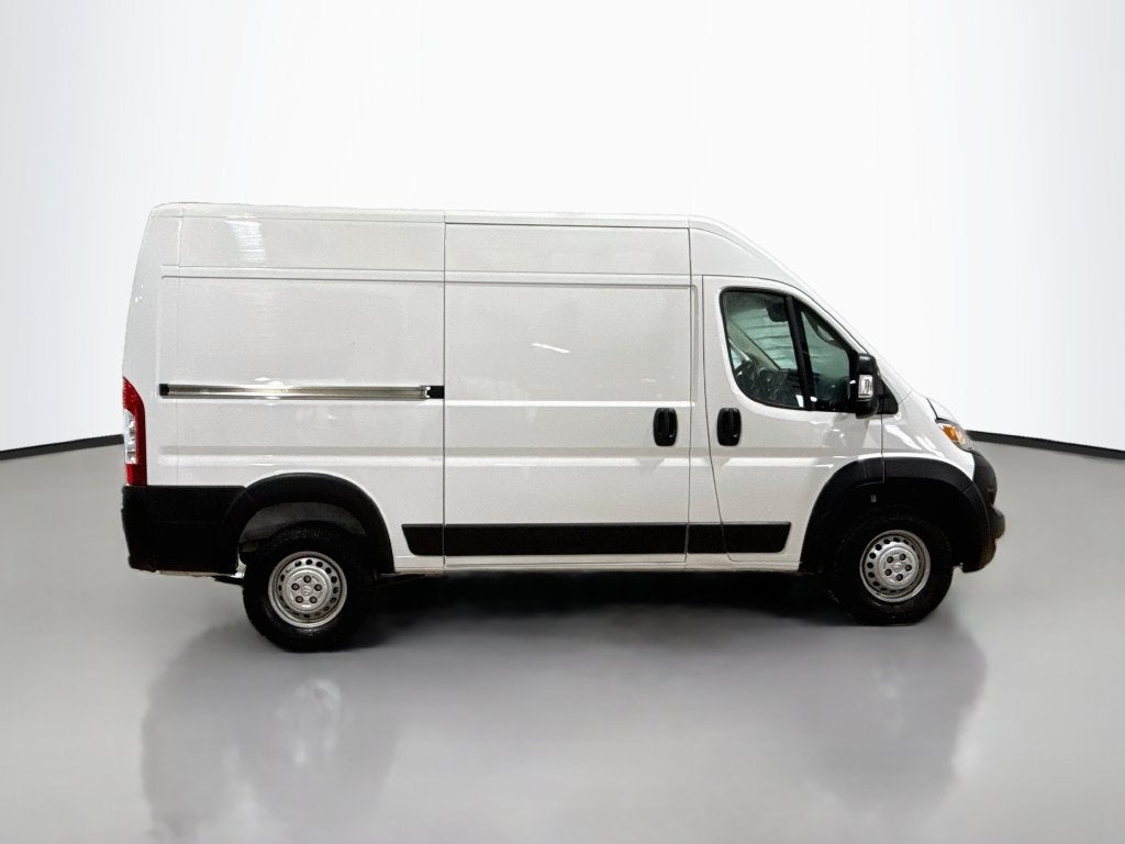 2025 RAM ProMaster 2500 High Roof 136 WB