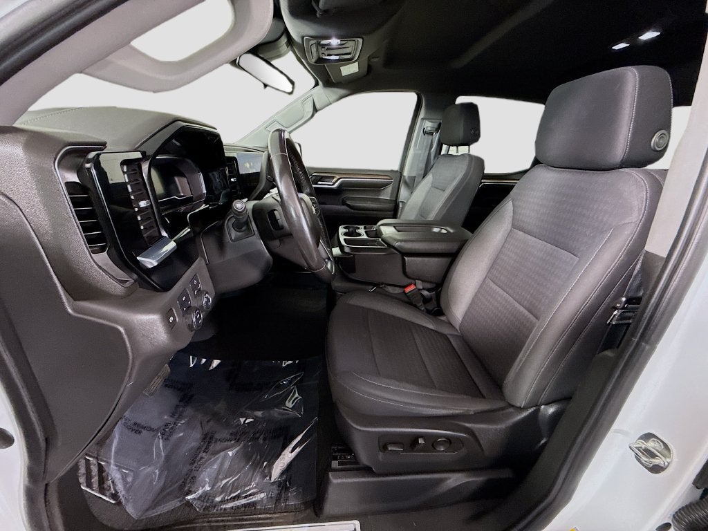 2023 Chevrolet Silverado 1500 LT LT1