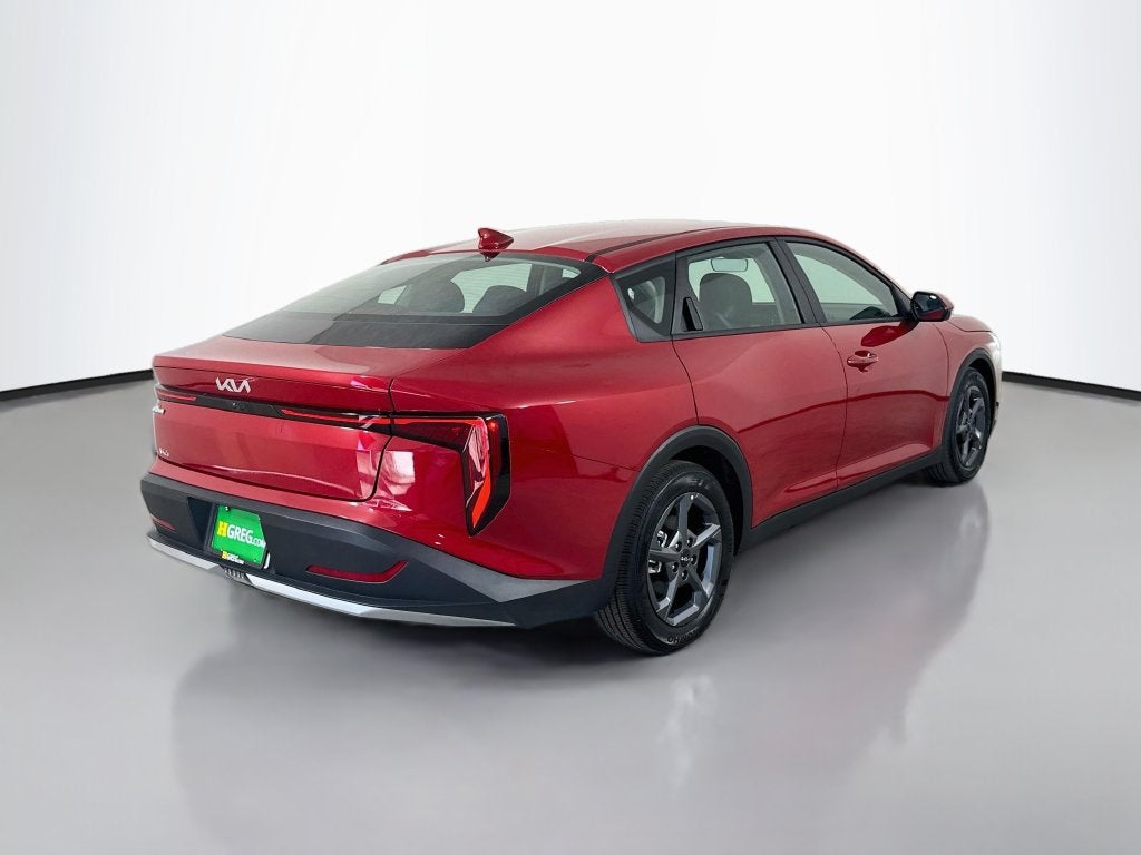 2026 Kia K4 LXS