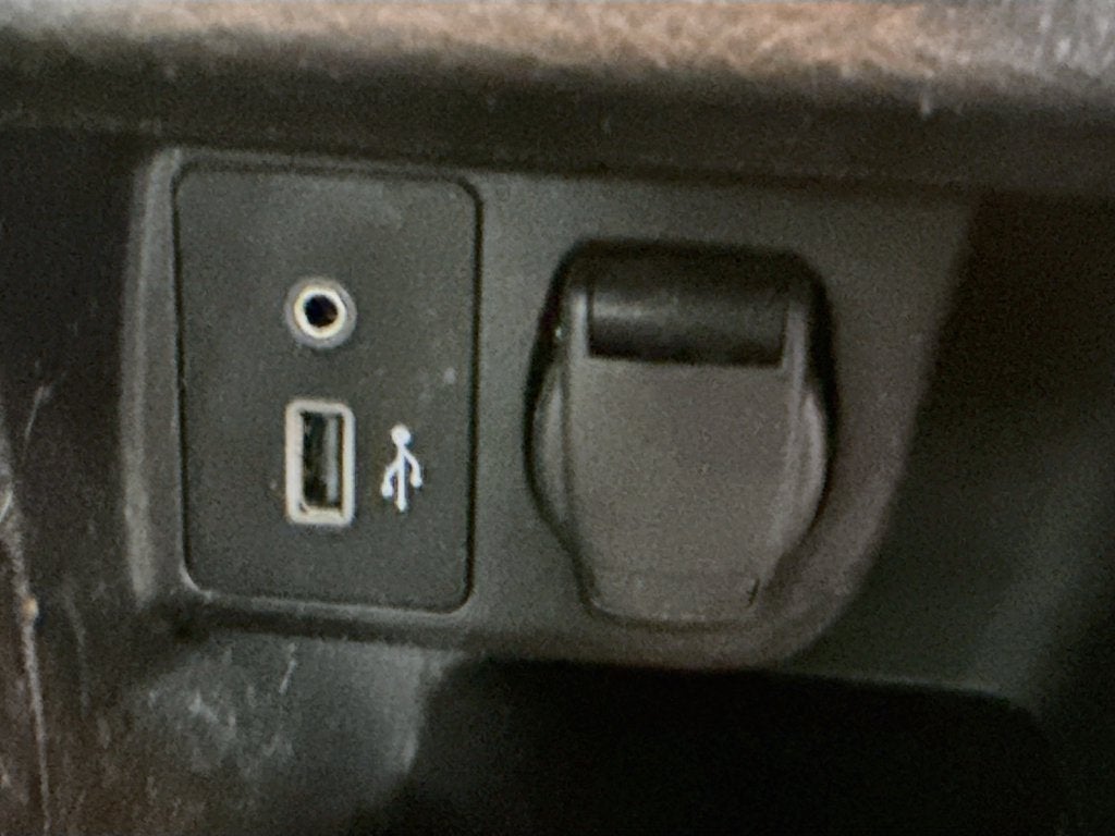 2022 Nissan Versa 1.6 S
