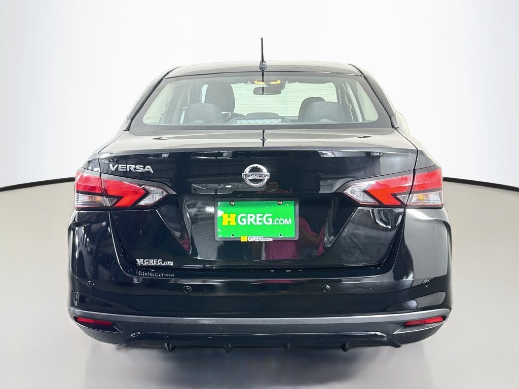 2022 Nissan Versa 1.6 S