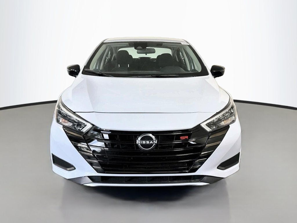 2025 Nissan Versa 1.6 SR