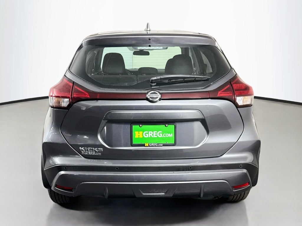 2021 Nissan Kicks S
