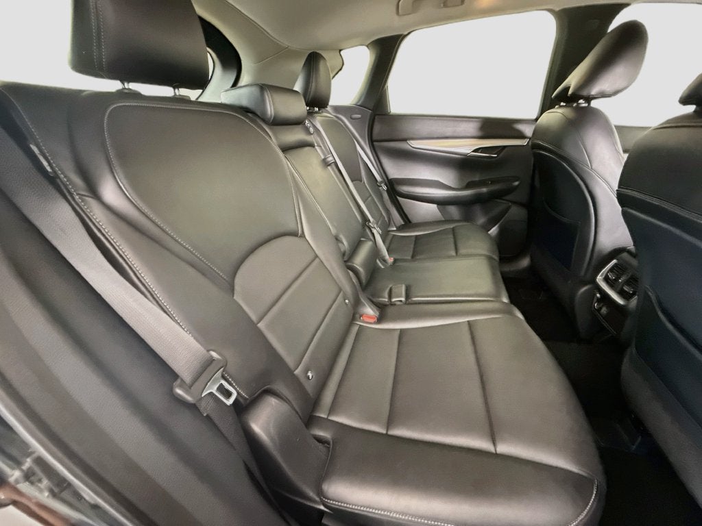 2021 INFINITI QX50 LUXE