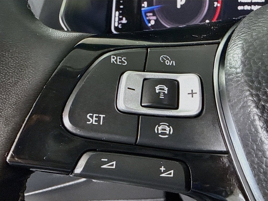 2021 Volkswagen Tiguan 2.0T SEL