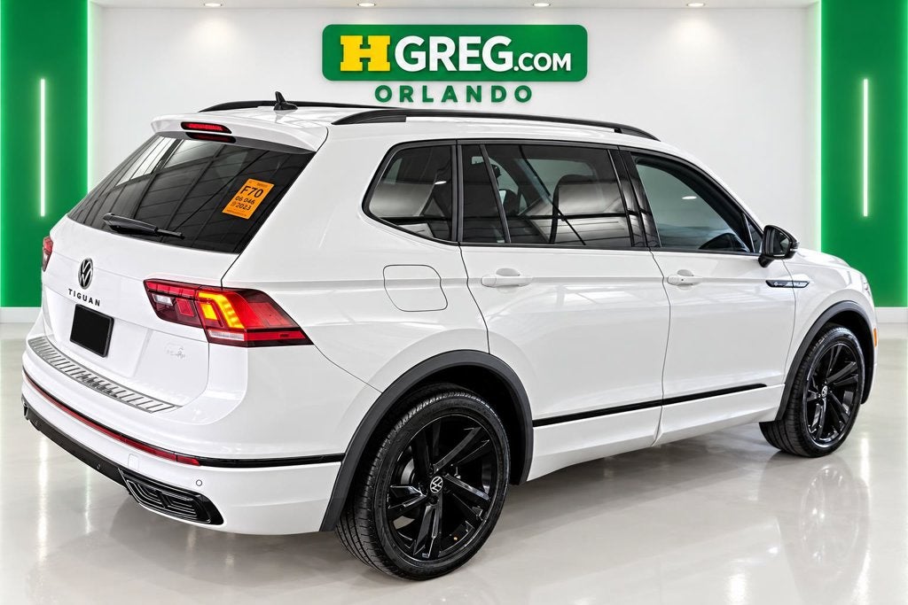 2023 Volkswagen Tiguan 2.0T SE R-Line Black