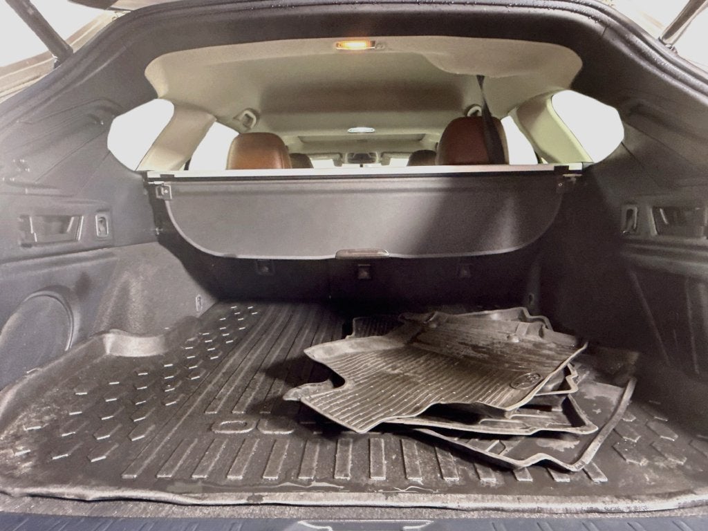 2021 Subaru Outback Touring XT
