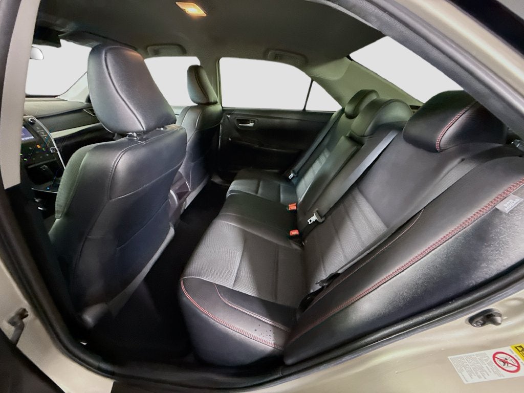 2017 Toyota Camry SE