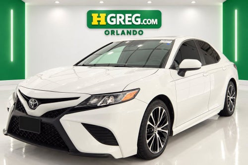 2020 Toyota Camry SE