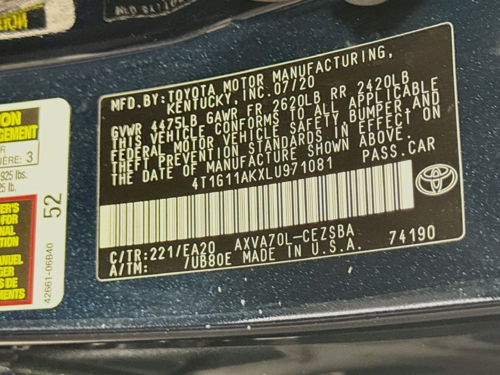 2020 Toyota Camry SE