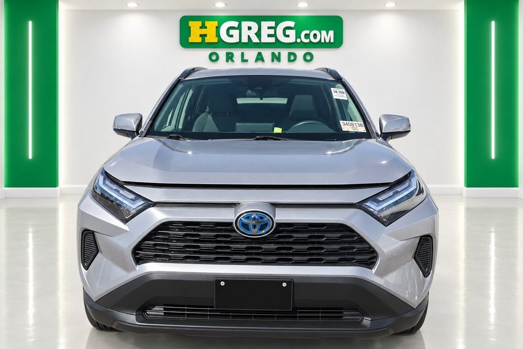 2022 Toyota RAV4 Hybrid XLE