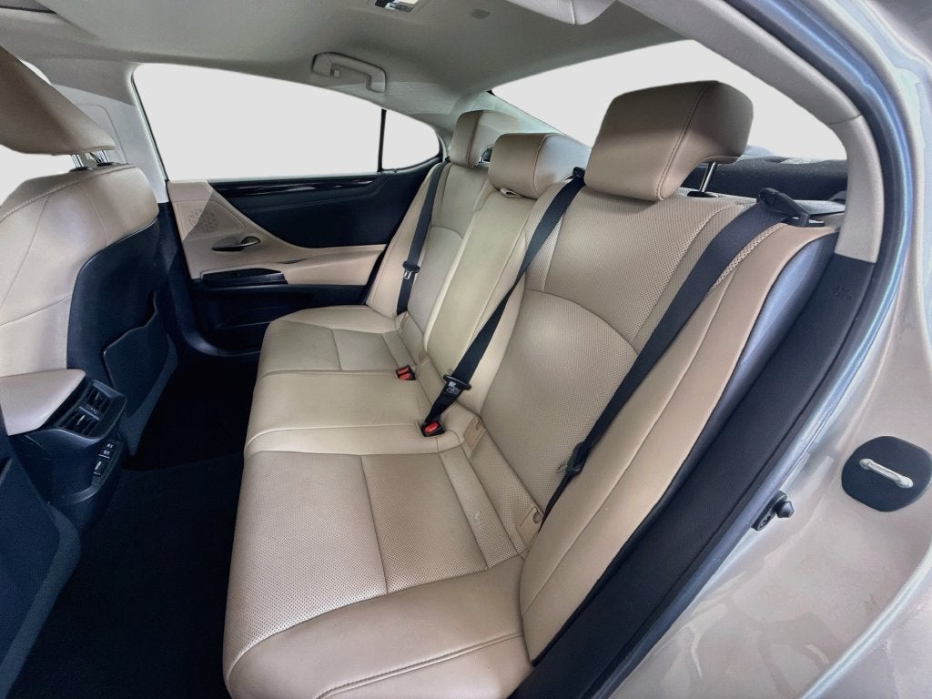 2021 Lexus ES 350