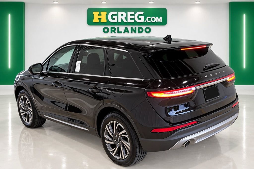 2023 Lincoln Corsair Standard