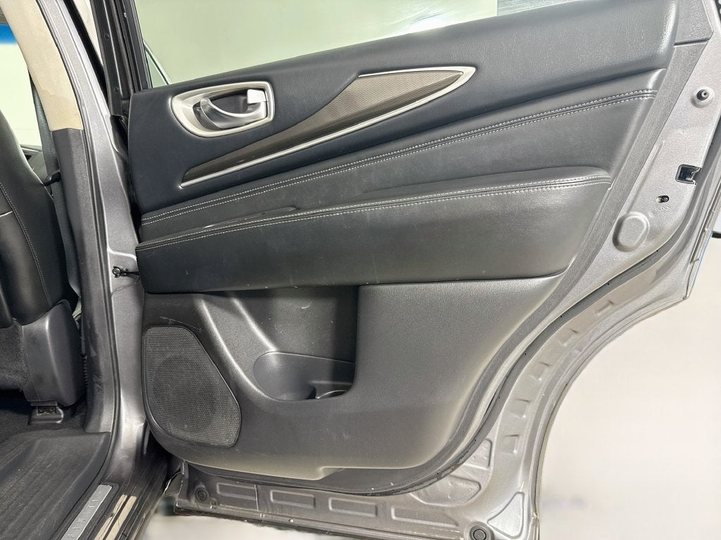 2016 INFINITI QX60 Base