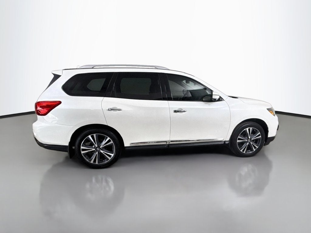 2019 Nissan Pathfinder Platinum