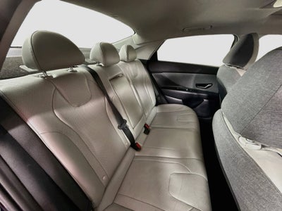 2021 Hyundai Elantra Limited