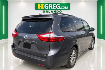 2019 Toyota Sienna XLE 8 Passenger