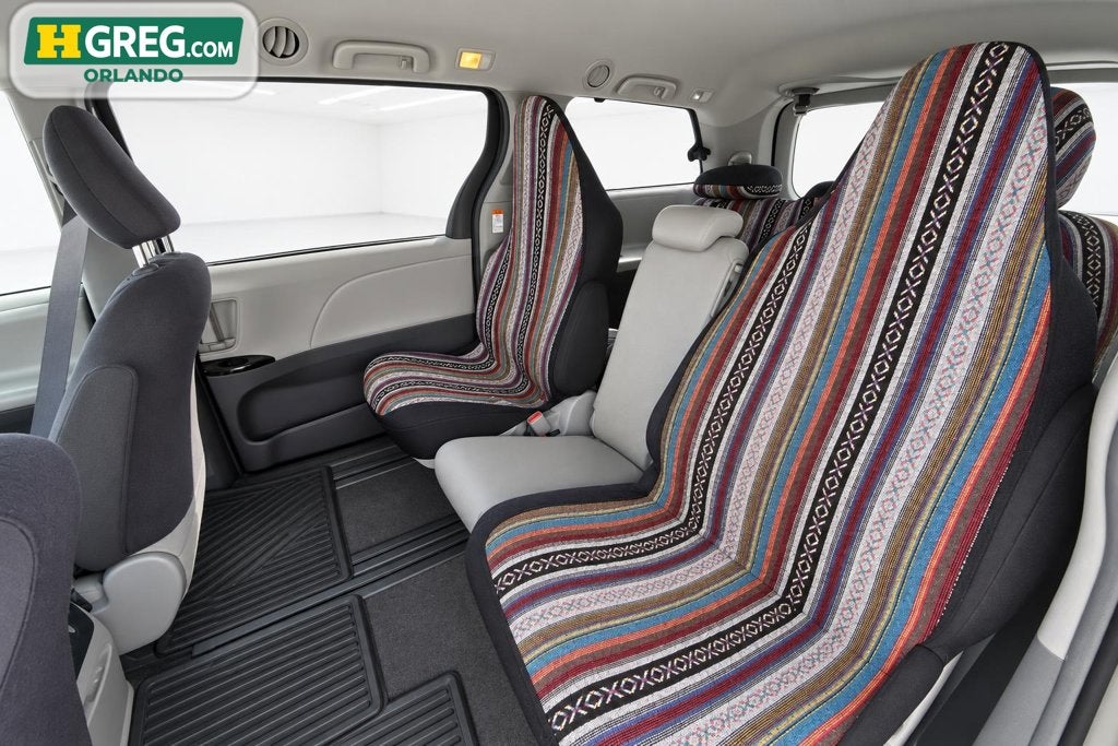 2019 Toyota Sienna XLE 8 Passenger