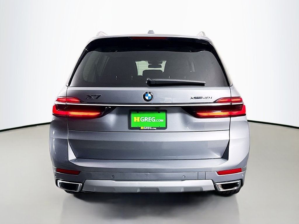 2025 BMW X7 xDrive40i