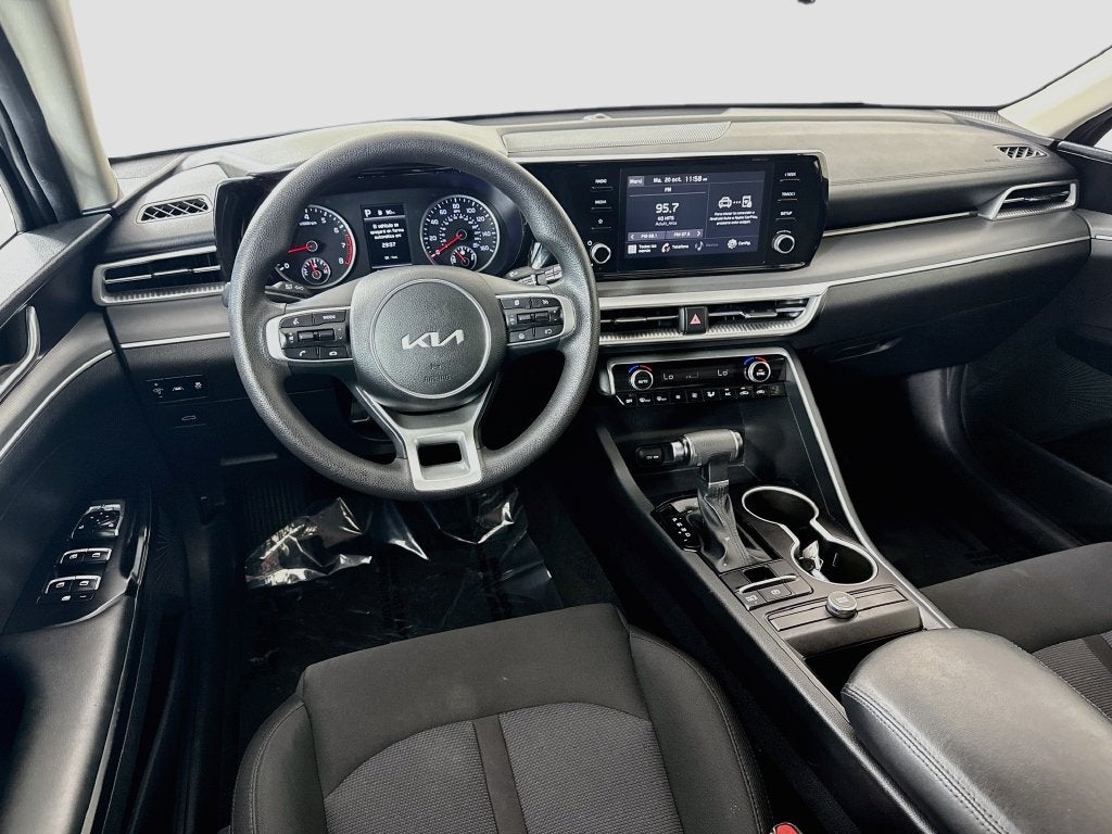 2023 Kia K5 LXS