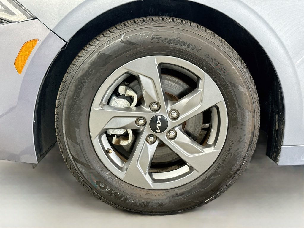 2023 Kia K5 LXS