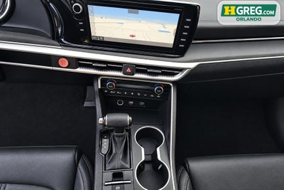 2022 Kia K5 GT-Line