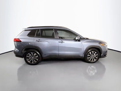 2023 Toyota Corolla Cross Hybrid SE