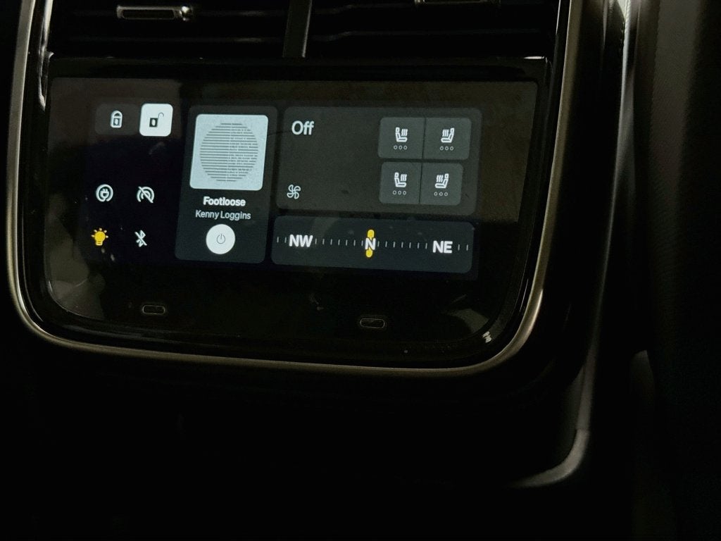 2026 Rivian R1S Dual Motor Standard Pack