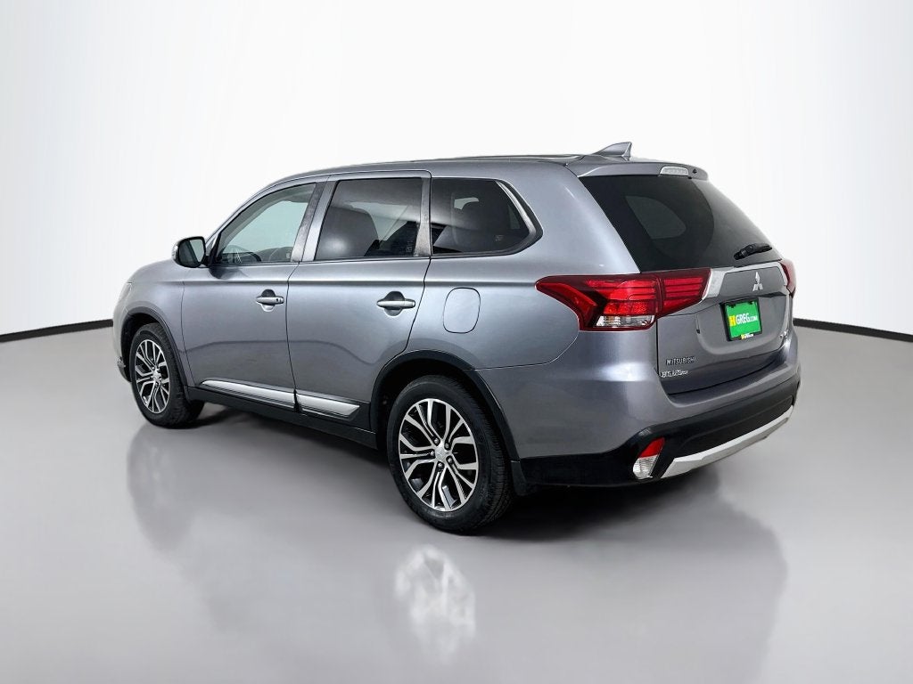 2018 Mitsubishi Outlander LE