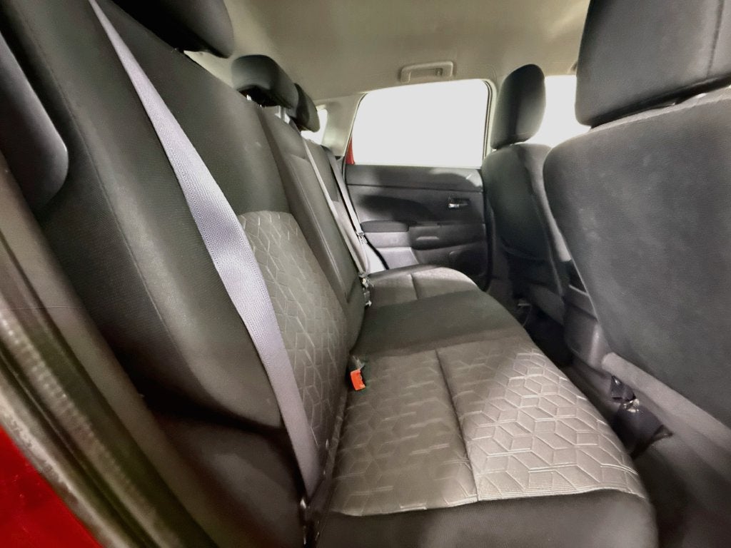 2023 Mitsubishi Outlander Sport 2.0 ES